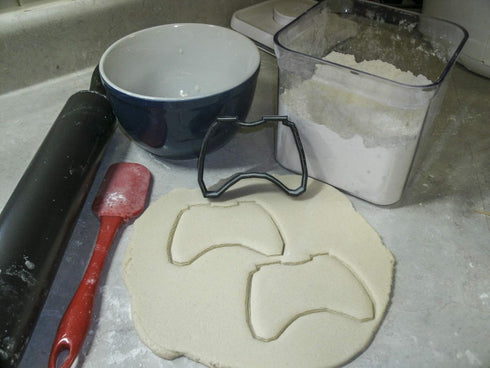VIDEO GAME CONTROLLER CONSOLE PC COMPUTER SYSTEMS GAMER COOKIE CUTTER MADE IN USA PR897...