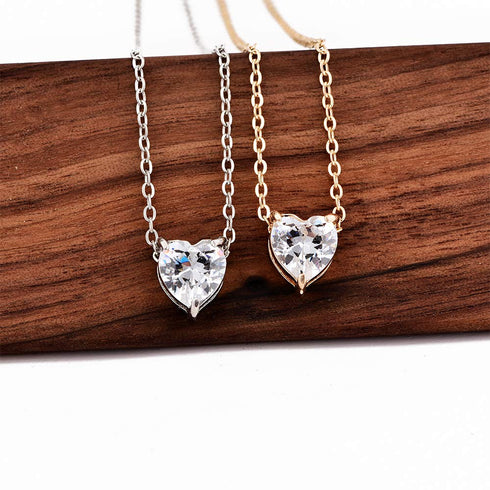 Women Simple Choker Heart Choker Pendant Necklace Trendy Necklace Bridal Necklace Jewelry for Women (SILVER)...