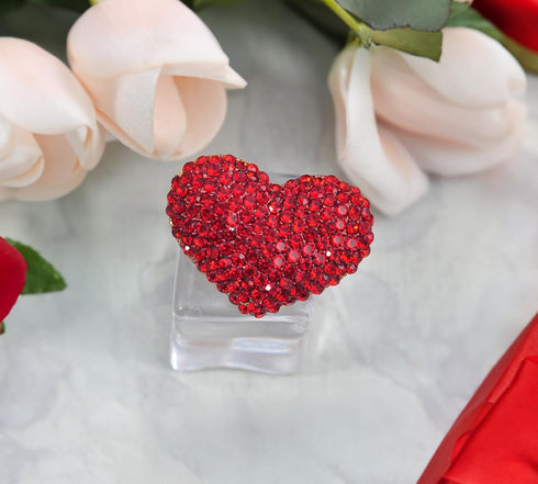 Gyn&Joy Gold Tone Red Colored Crystal Love Heart Brooch Pin...