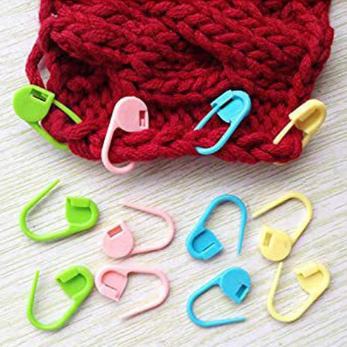 300 Pcs Stitch Markers,15 Colors Knitting Crochet Locking,15 Pcs Large Eye Blunt Sewing Needles with Storage Box...