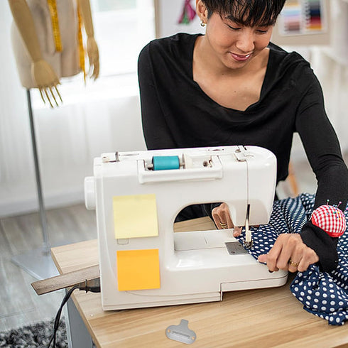 yueton 6PCS Sewing Machine Needle Plate Screwdriver Sewing Machine Accessories Home Sewing Machine Repairing Tool 30x22mm......