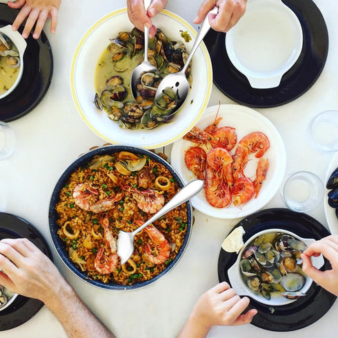 E-far Serving Spoons, 4-Piece Stainless Steel Serving Utensils Set - Solid Spoons x 2, Slotted Spoons x 2, Metal Hostess Serving Tablespoons for C...