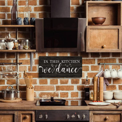 FWIEXA In This Kitchen We Dance Rustic Wood Sign, Funny Wall Art Sign Plaque, Farmhouse Wooden Hanging Wall Decor for Home, Dining Room, Restauran...