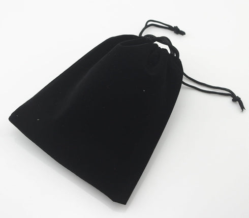 AEAOA Gift Bags, Pack of 25 Pieces 6" X 5" Velvet Drawstring Jewelry Pouches, for Candy, Pins, Jewelry, Treats, Birthday Party Favors (Black)...