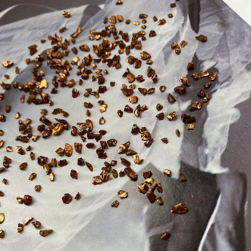 Jmassyang Crushed Glass Irregular Metallic Chips 100g Sprinkles Chunky Glitter for Nail Arts Craft Resin DIY Mobile Phone Case Vase Fillers Jewelr...