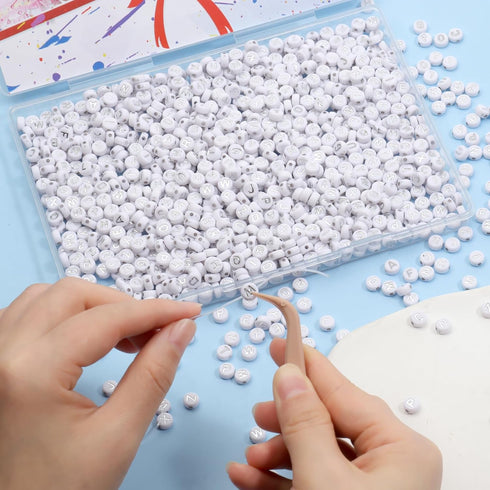 Song Xi 1200pcs Silver Letter Beads Bracelets White Round Acrylic Alphabet Beads 4x7mm White and Silver Letter Beads for Jewelry Making Crafts Chr...