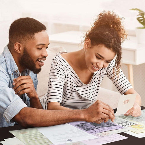 ThinkFun Cold Case: A Pinch of Murder – A Murder Mystery Game in a Box for Ages 14 and Up...