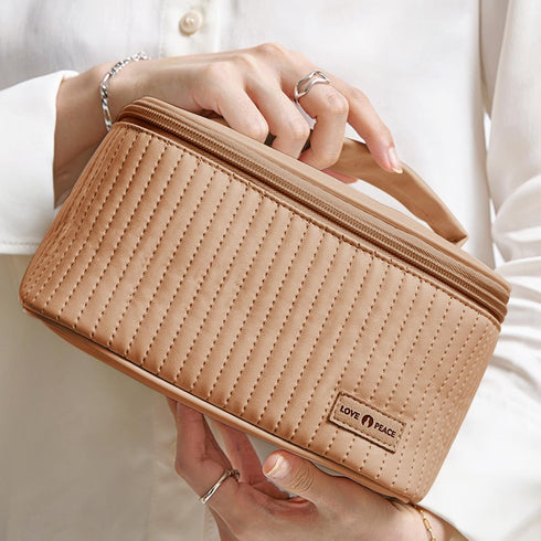 Travel Portable Cosmetic Bag Brown Makeup Bag Cute Makeup Case Organizer Toiletry Bag for Women PU Leather Waterproof (Coffee, Small)......