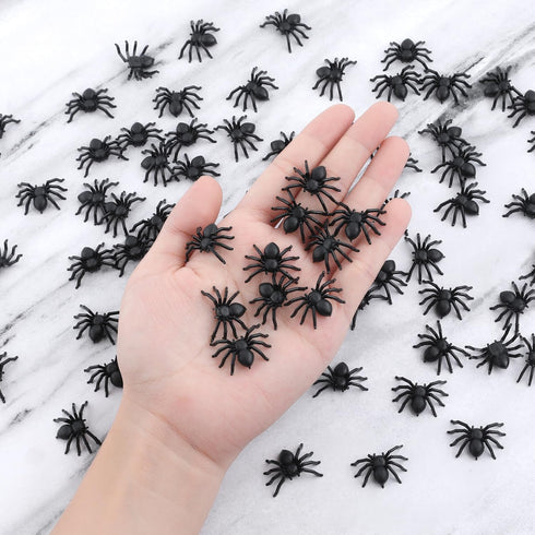 150pcs Realistic Spider Halloween Decoration, Plastic Mini Spider Black Realistic Scary Spider Prank Halloween Haunted House Decorations for Hallo...