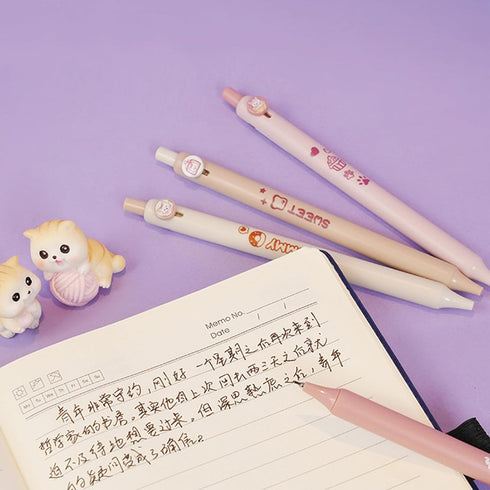 4 Pcs Gel Ink Pens Cartoon Retractable Pens Cute Cat Pen 0.5mm Black Ink Writing Pen Office School Supplies for Girls Womem (Dessert Cat)...