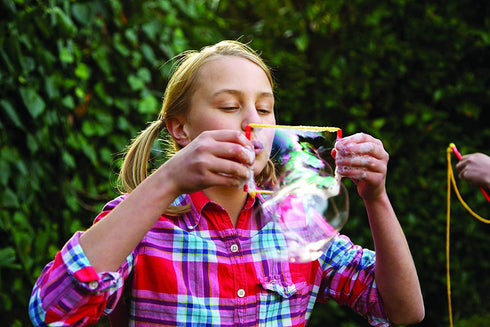 4M Toysmith: Bubble Science, Bubble Making Science Kit, Includes Recipes to Make Your Own Bubble Mixture, For Boys & Girls, Ages 5 and up...