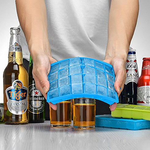 Ice Cube Tray, Silicone Square Ice Trays Easy Release Stackable Ice Cube Mold with Removable Lid, 24 Cavity (2 Pack, Sky Blue)...