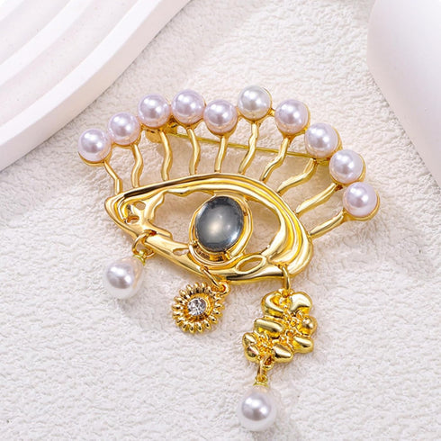 Lucky Charm Evil Eye Brooch pins for women Fashion Abstract Unique Pearl Eye Brooch Pins Pins Crystal Rhinestones Vintage Lapel Pins Christmas Gra...