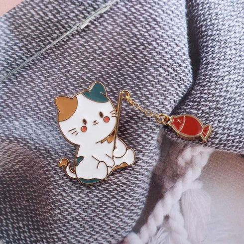 2PCS Cute Cat Fishing Brooch Pin,Cartoon Animal Brooch Metal Cat Brooch Pins Kawaii Animal Badge Pin for Women Men...