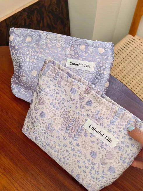 STARDW Aesthetic Floral Makeup Bag Cosmetic Bag Travel Toiletry Bag for Women Cute Pink Makeup Bag Organizer Large Skincare Bag Zipper Pouch(Aesth...