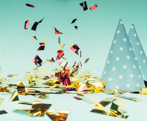 LARGE Metallic Confetti – Jumbo Mylar Rainbow Foil Confetti Bag Perfect for New Years, Surprise Parties, Birthdays, Photoshoots, Engagements & Wed...