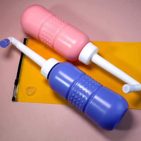 2PCS Pink+Blue Portable Bidets +Water Seal Cap - 15oz Peri Bottle for Postpartum Perineal Care- Baby Travel Bathing kit, Travel Bidet Bottle - 450...