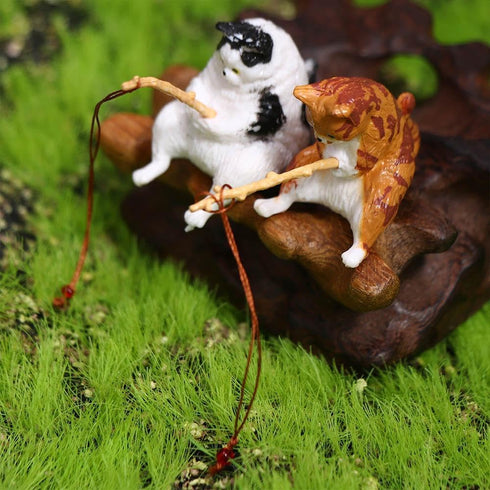 Cat Fishing Figurine Mini Cute Cat Statue Decor Mini Cat Fishing Fish Tank Ornaments Aquarium Miniature Figurines Animal Statues Ornaments for Hom...