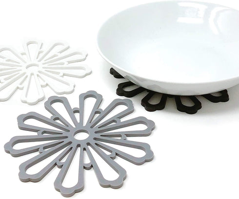 allydrew Non-Slip Insulated Silicone Carved Trivets, Flexible and Durable Floral Coasters Multi-Use Pot Holders & Placemats Set, 3 Pcs, Black, Whi...