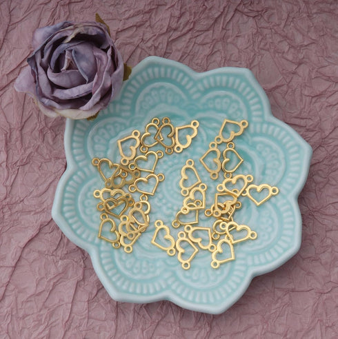 Ruwado 50 Pcs Small Hollow Heart Jewelry Making Kits with 2 Hole Cute 1.5 x 0.8 cm for Women Girls DIY Crafting Beading Necklace Bracelet Keychain...