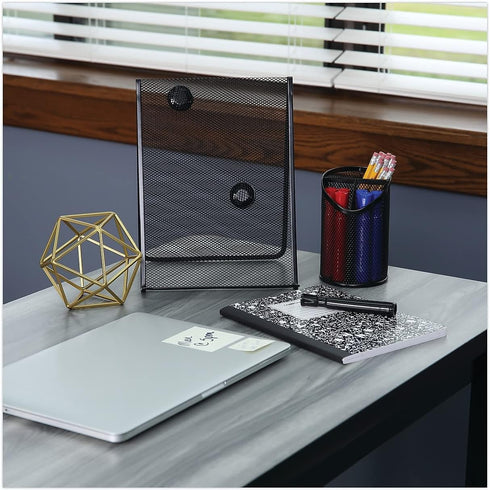 Universal Chisel Tip Permanent Marker...