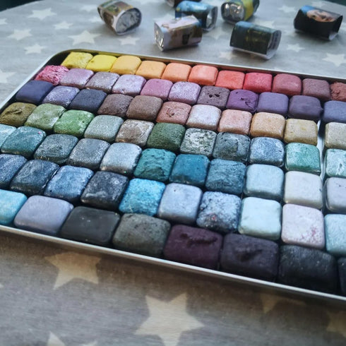 100pcs Transparent Quarter Watercolor Pans, 1ml Clear Empty Paint Pans for DIY Watercolor Palette, Travel Sets, and Custom Paint Mixing...