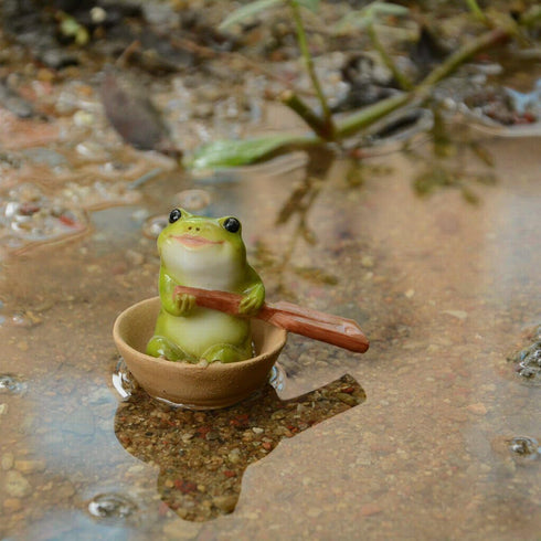 Top Collection Miniature Fairy Garden and Terrarium Frog Rowing Boat Figurine, Green...