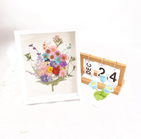 35pcs Resin Dried Flowers + 2 Tweezers, Pressed Flowers-Real Natural Herbs , for DIY Ornaments Candles Cups Making Wall Stickers Lampshades Art Cr...