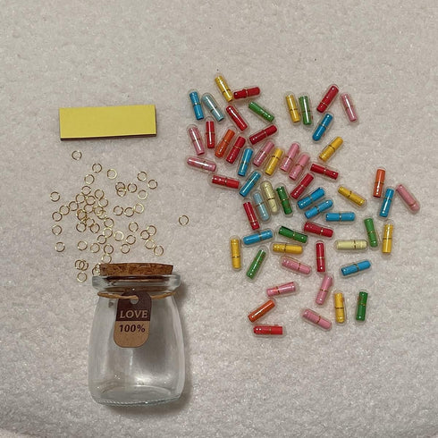 50PCS Love Capsules in a Glass Bottles Cute Message Capsules Pills for Boyfriend/Girlfriend & Birthday Christmas Anniversary Graduation Mother's D...