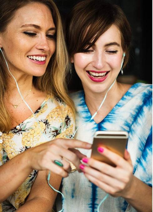 3.5mm White Headset with Microphone, Volume Control, and Call Answer End Button for AUX, PCs, Tablets, and Cell Phones in The Office, Classroom or...