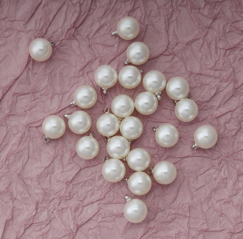 Ruwado 50 Pcs Faux Pearl Beads with Hole Gold Vintage Gold Silver Retro Elegant Kits Supplies for DIY Jewelry Making Dangle Earrings Necklace Brac...