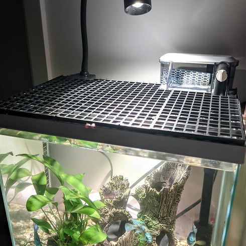 2PCS Fish Tank Dividers Lid, Aquarium Grid Bottom Isolation Tray Board, Plastic Egg Crate...