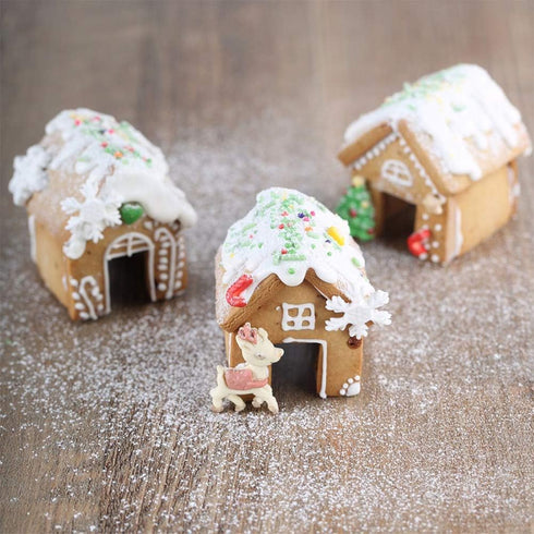 MEMOVAN Mini Gingerbread House Cookie Cutter Kit 3pcs Christmas Christmas Cookie Cutters 3D Stainless Steel Chocolate Little House Biscuit Mold Fo...