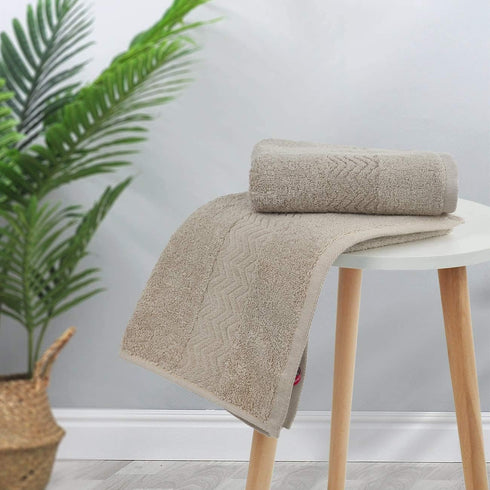 Cleanbear 100% Cotton Hand Towels for Bathroom, Ultra Soft and Highly Absorbent Face Towels 2-Pack, 13 x 28 Inch (Khaki)...