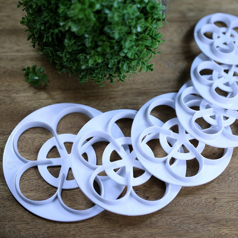 KALAIEN Rose Flower Cutters Set Gumpaste Flowers Modelling Tools for Cake Decorating Cookie Mold Sugarcraft Plunger Cutter Mold Set of 6...