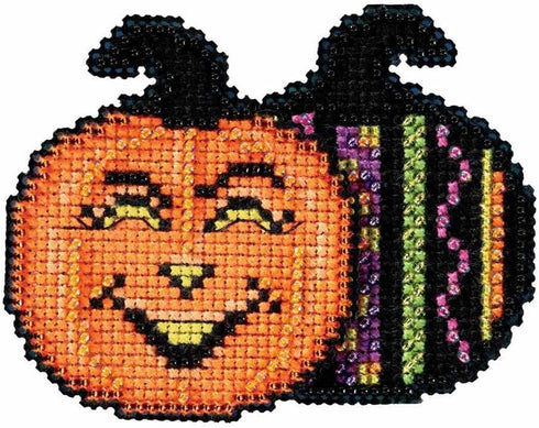 Pumpkin Patch Beaded Counted Cross Stitch Halloween Ornament Kit Mill Hill 2016 Autumn Harvest MH181622...