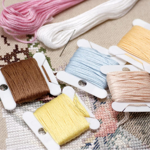 Embroidery Floss Organizer, Cross Stitch Thread Storage Box Tools - Bobbin Winder, 1 Removable 24 Compartments with 40 Hard Plastic Floss Bobbins ...