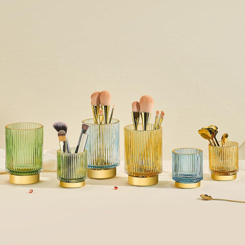 Makeup Brush Holder Toothbrush Holders Crystal Makeup Holder Small Makeup Organizer Retro Desktop Eyeliners Eyebrow Pencil Storage...