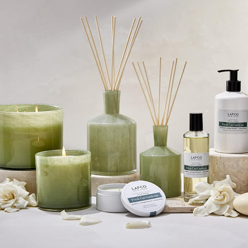 LAFCO New York Travel Candle, Fresh Cut Gardenia - 4 oz - 20-Hour Burn Time - Made in The USA...
