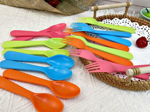 16 Pcs Kids Utensils Set, Plastic Kids Forks and Spoons Set, Reusable Toddler Utensils Kids Silverware Cutlery Set, Durable Flatware Set for Lunch...