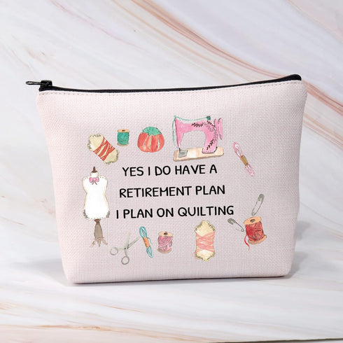 BDPWSS Sewing Gift Sewing Cosmetics Bag Yes I Do Have A Retirement Plan I Plan On Quilting Makeup Bag For Sewing Lovers Gift (Retirement plan)...