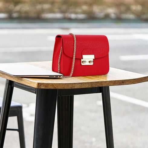 Crossbody Bag for Women Vegan Leather Handbag Fashion Sling Shoulder Purse with Chain...