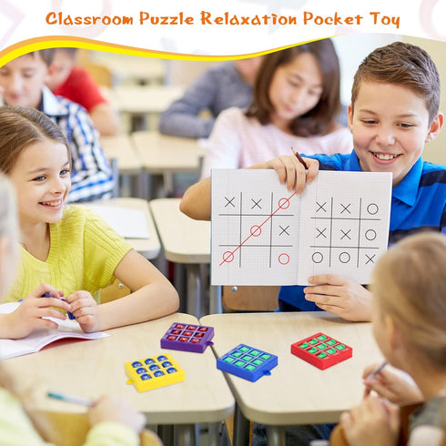 4 Pcs Travel Tic Tac Toe 2 x 2 x 0.4 Inch Mini Board Game Toys Portable Tic Tac Game Toy Retro Mini Games for Kids Red Blue Purple Yellow Pocket B...
