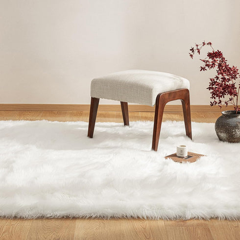 Ashler faux fur rug, Fluffy Shaggy Area Rug Ultra Soft 3 x 5 Feet Rectangle Fur Rug White Fuzzy Rug Machine Washable Shag Rug, Nursery Decor Throw...