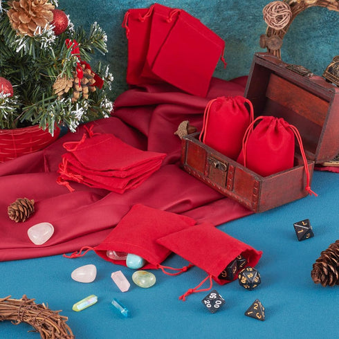 FASHEWELRY 100 Pack Red Velvet Drawstring Bags 3.6 x 2.8 inch Christmas Candy Gift Bags Mini Jewelry Storage Present Packaging Small Sachet Pouche...