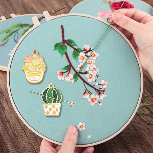 Needle Minder Magnetic for Cross Stitch,Cactus Keepers Sewing and Embroidery Kit,Set of Pin Holders Crafts Needlework Supplies?2 PCS?, Green, (csl...
