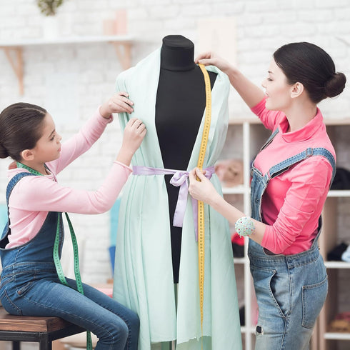 HARFINGTON Magnetic Pin Holder Wristband Heart-Shaped Wrist Sewing Pincushion Silicone Strap Bracelet with 100 Plastic Head Pins for Sewing Quilti...