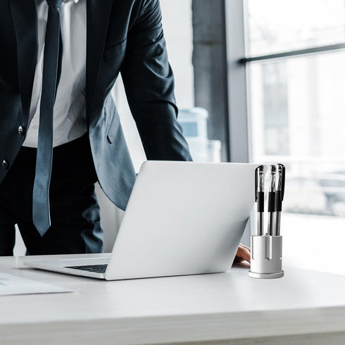 Rotating Revolver Pen Holder, Gun Cylinder Pen Holder, Aluminum Gun Pencil Holder, Non-Slip Desk Pen Holder for Men's Birthday, Office Decoration...
