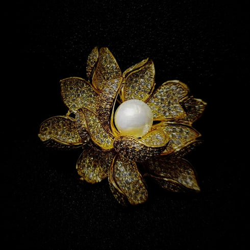 Sparkling Gold Tone Imitated White Pearl Zircon Lotus Flower Brooch Pin Ladies Jewelry...