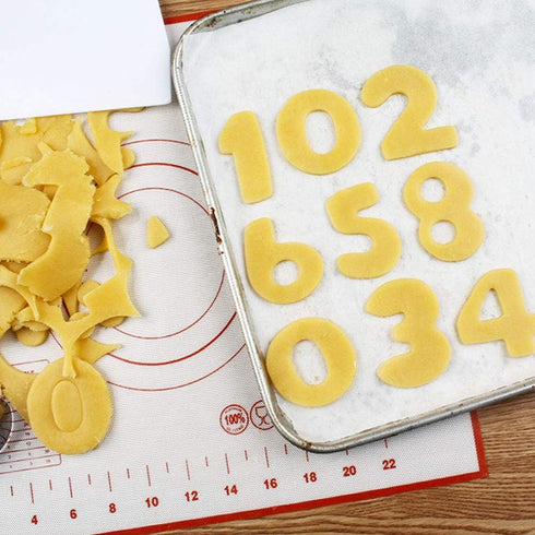 9-Piece Stainless Steel Numbers Cookie Cutter Mold Set Small Biscuits Fondant Chocolate Cutter Mould for DIY New Year Birthday Party Cookie...